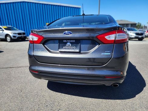 Used 2016 Ford Fusion SE w/ Equipment Group 202A FWD image 7