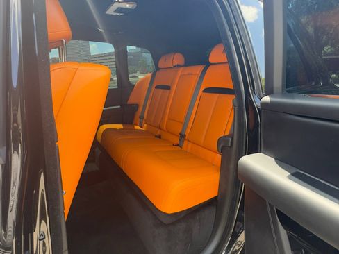 Used 2023 Rolls-Royce Cullinan AWD/4WD image 8