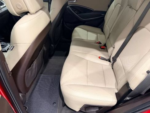 Used 2017 Hyundai Santa Fe Sport FWD image 34
