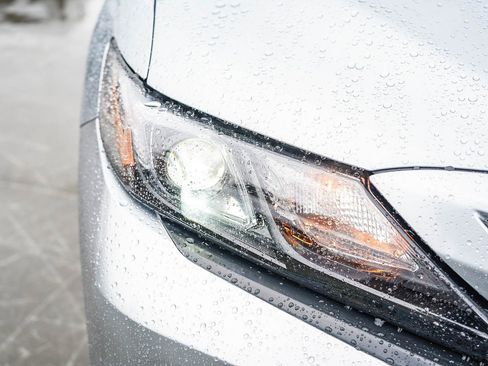 Certified 2023 Toyota Camry SE image 11