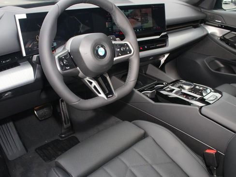 New 2026 BMW 530i xDrive w/ M Sport Package AWD/4WD image 13