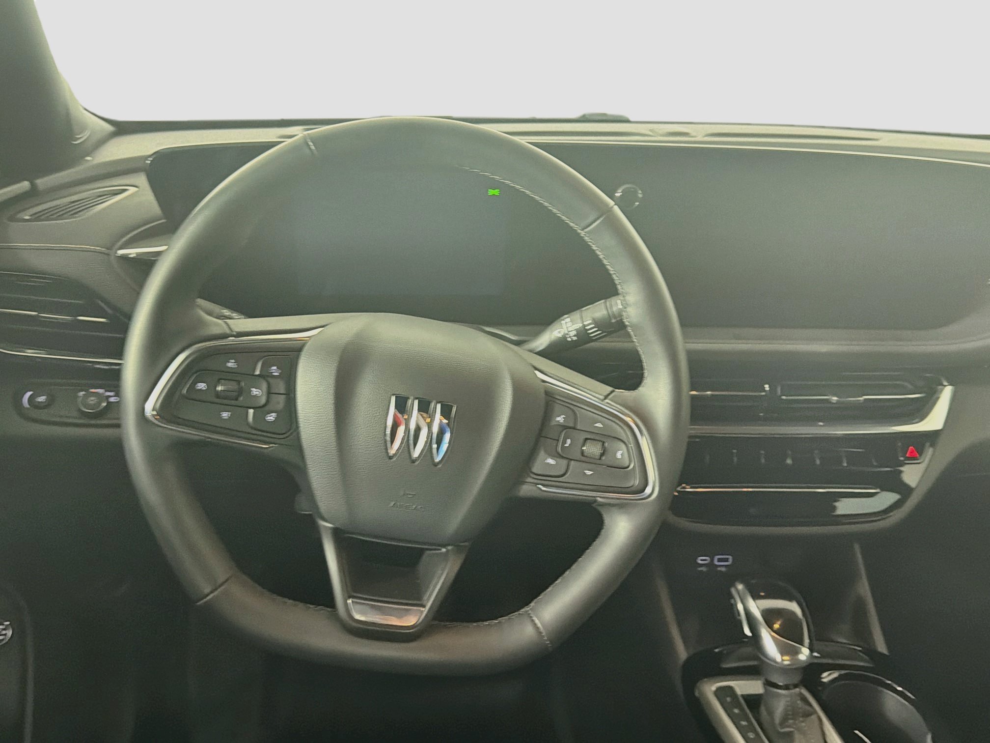 Used 2025 Buick Envista Avenir FWD image 17