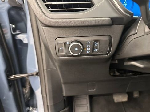 Certified 2025 Ford Escape Platinum image 27