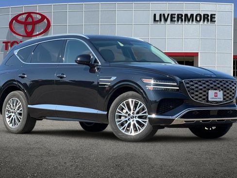 Used 2025 Genesis GV80 2.5T Standard AWD/4WD image 2