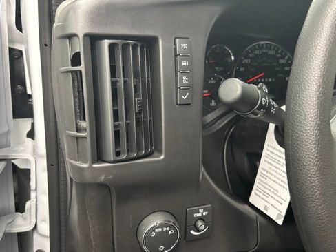 New 2026 Chevrolet Express 2500 w/ Driver Convenience Package RWD image 17