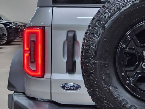 Used 2024 Ford Bronco Wildtrak AWD/4WD image 20