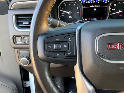 Used 2021 GMC Yukon SLT w/ SLT Premium Package RWD image 21