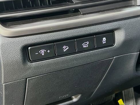 New 2025 Kia Telluride S image 10