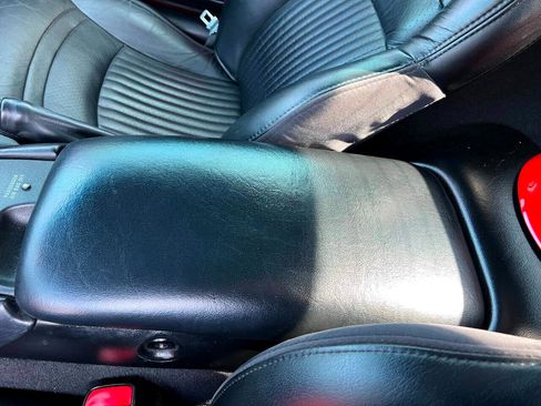 Used 2002 Chevrolet Corvette Convertible w/ Preferred Equipment Group2 image 28