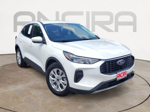 Used 2023 Ford Escape Active w/ Tech Pack #2 FWD image 6