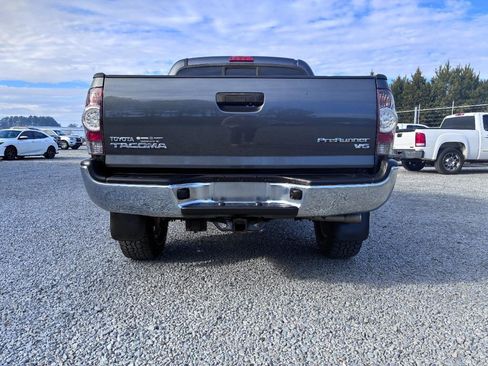 Used 2013 Toyota Tacoma PreRunner image 6