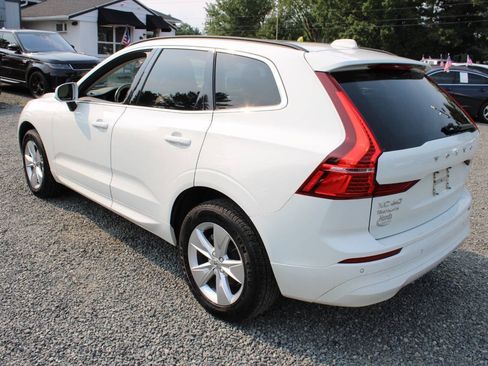 Used 2022 Volvo XC60 B5 Momentum AWD/4WD image 9