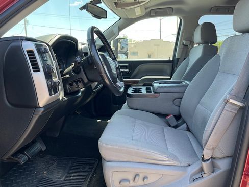 Used 2016 GMC Sierra 1500 SLE w/ SLE Value Package AWD/4WD image 11