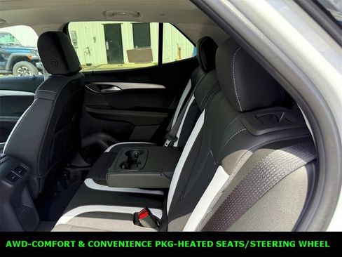 New 2025 Buick Envision Sport Touring image 10