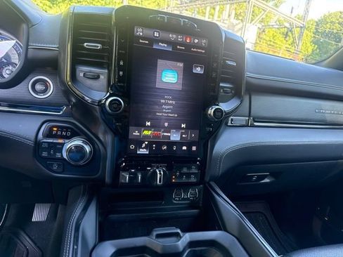 Used 2022 RAM 1500 Limited AWD/4WD image 27