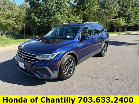 Used 2022 Volkswagen Tiguan SE AWD/4WD image 3