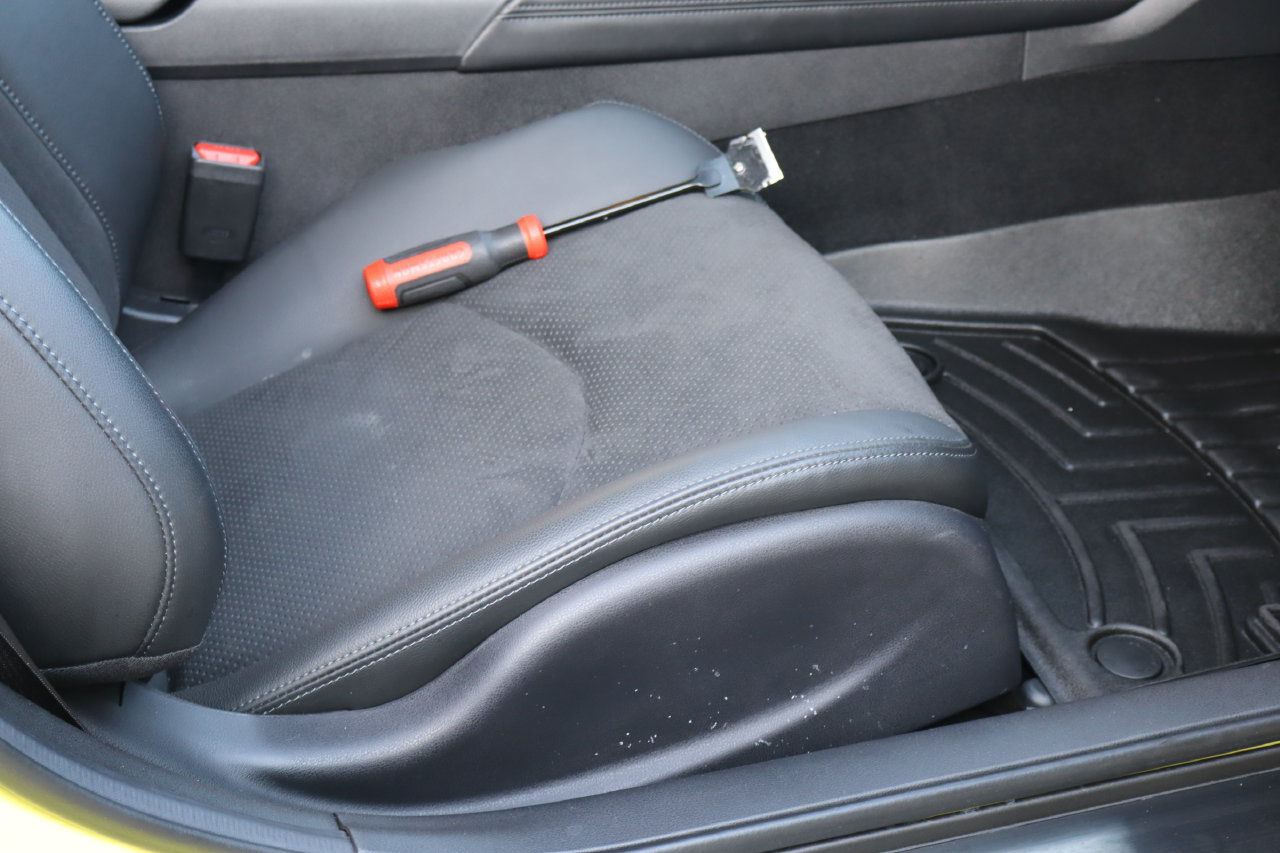 Used 2024 Nissan Z Performance w/ Floor Mat Package RWD image 15
