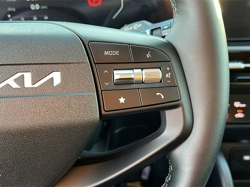 New 2026 Kia Sportage SX image 17