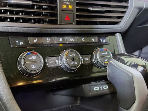 Used 2024 Volkswagen Jetta SEL image 18