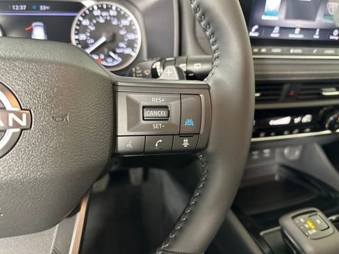 Certified 2026 Nissan Rogue SV AWD/4WD image 16