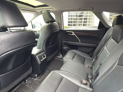 Used 2022 Lexus RX 350L Premium image 31