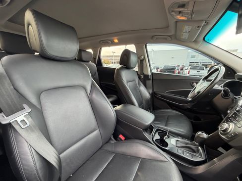 Used 2019 Hyundai Santa Fe XL image 19