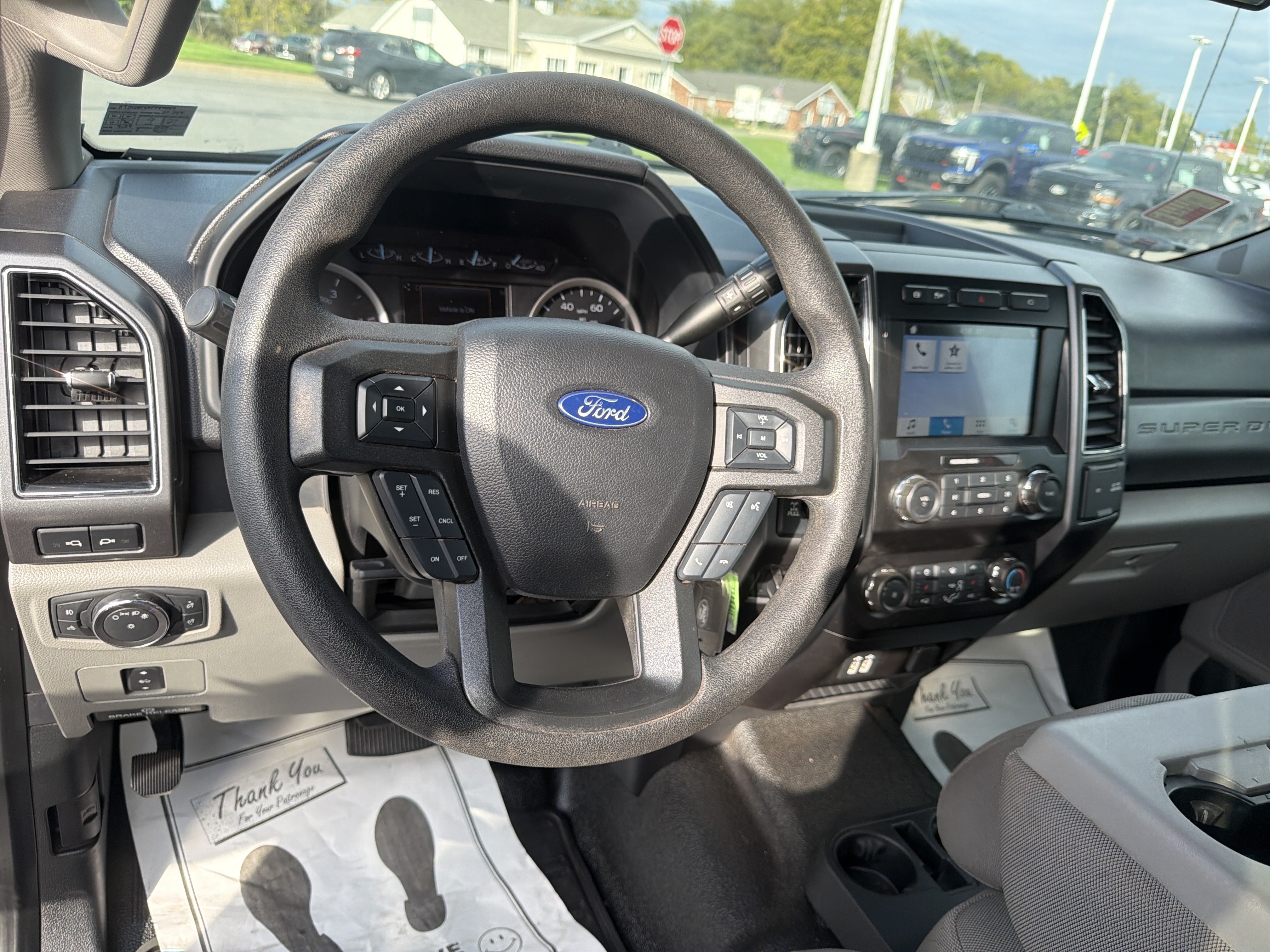 Used 2019 Ford F250 XLT w/ XLT Premium Package AWD/4WD image 17