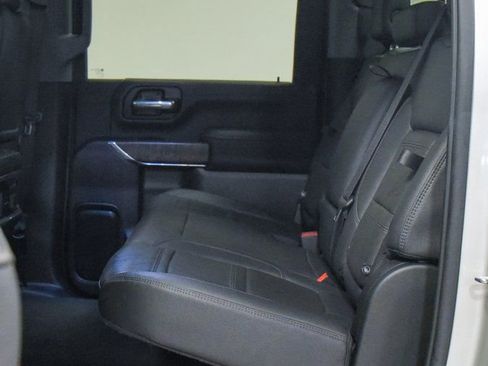 Used 2021 GMC Sierra 2500 Denali image 4