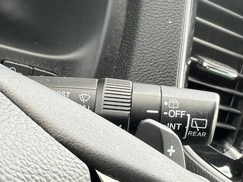 Used 2022 Honda Pilot Touring image 35