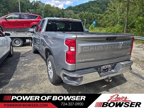 Used 2024 Chevrolet Silverado 1500 LT AWD/4WD image 2