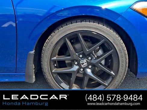 Used 2022 Honda Civic Sport image 9