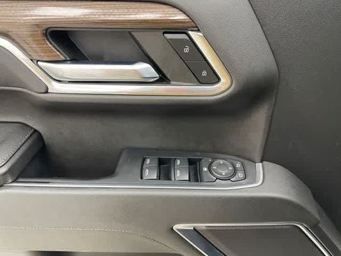 Certified 2023 Chevrolet Silverado 1500 LT AWD/4WD image 11