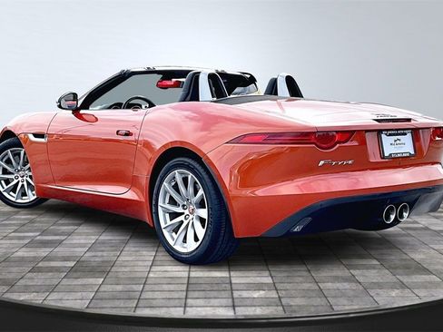 Used 2015 Jaguar F-TYPE Convertible image 13
