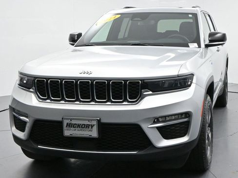 Used 2024 Jeep Grand Cherokee Limited 4xe AWD/4WD image 2