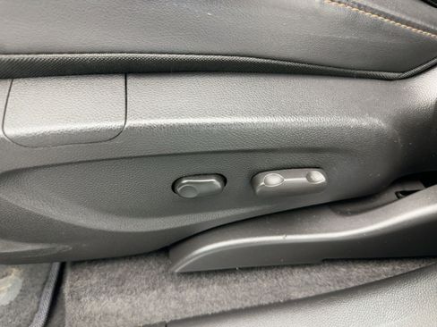 Certified 2022 Chevrolet Trax LT w/ Sport Edition image 14