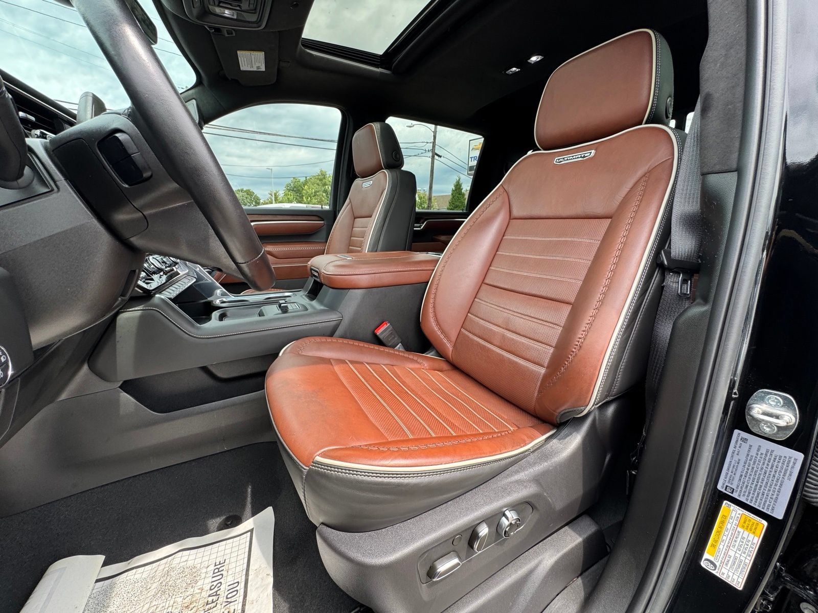 Used 2024 GMC Sierra 2500 Denali Ultimate w/ Max Trailering Package AWD/4WD image 18