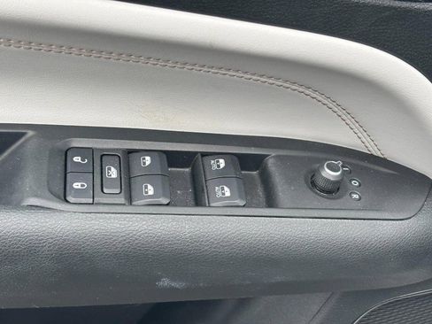 Used 2022 Jeep Compass Limited image 15