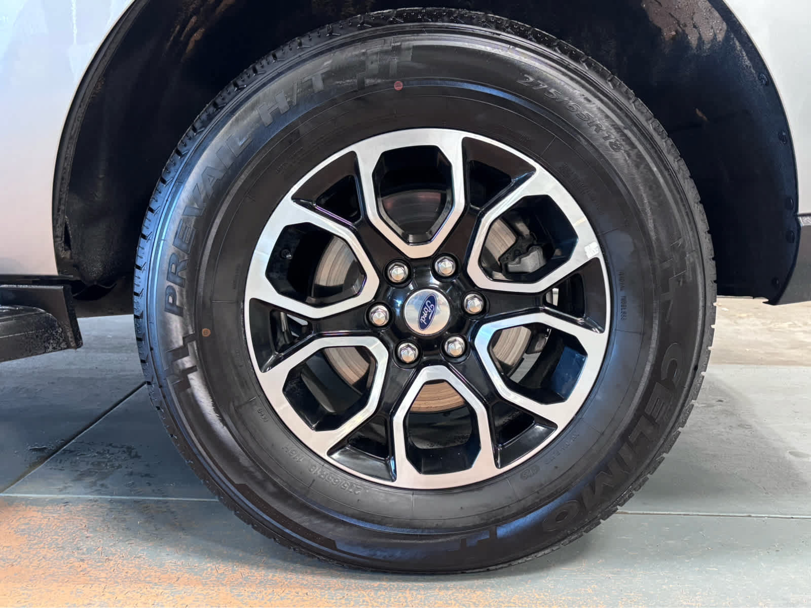 Used 2024 Ford Expedition XLT AWD/4WD image 10