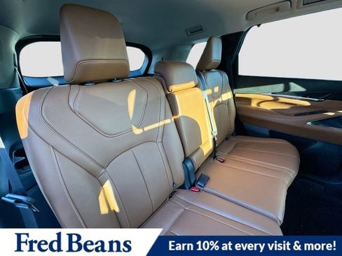 Used 2024 INFINITI QX60 Sensory w/ Vision Package image 33