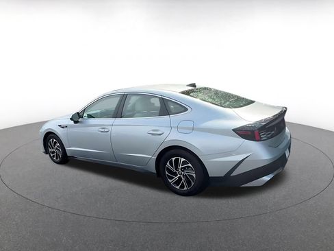 Used 2026 Hyundai Sonata Blue FWD image 10