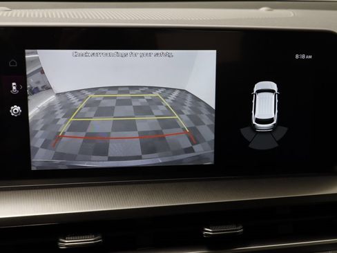 Used 2025 Kia Telluride LX image 10