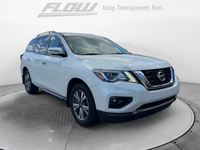 Used 2017 Nissan Pathfinder SV