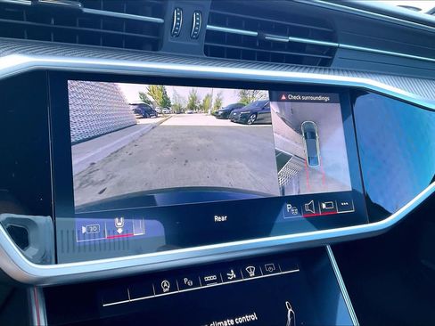 Used 2025 Audi RS 7 Performance image 24