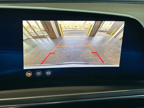 Used 2024 Cadillac Lyriq Tech RWD image 35