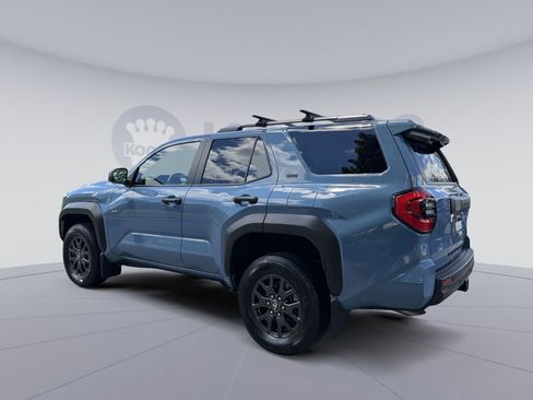 Used 2025 Toyota 4Runner SR5 RWD image 4