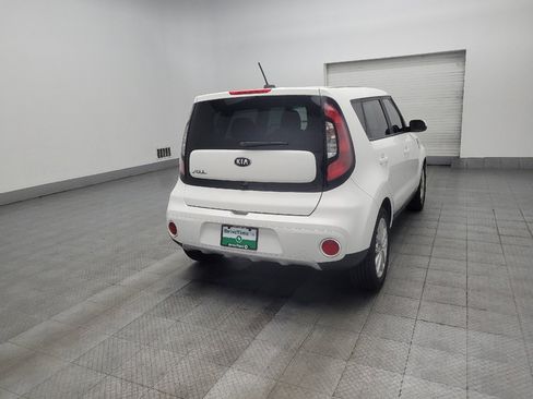 Used 2019 Kia Soul + FWD image 9