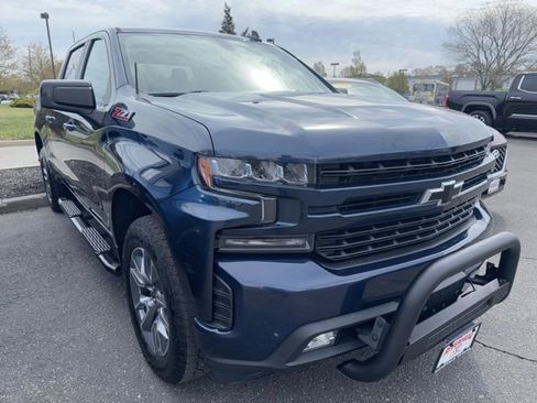 Used 2021 Chevrolet Silverado 1500 RST AWD/4WD image 3