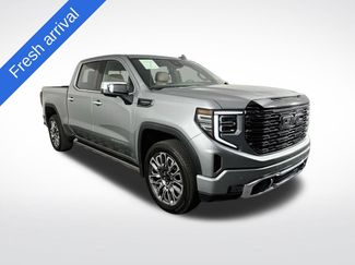 Used 2025 GMC Sierra 1500 Denali Ultimate AWD/4WD 360° Tour