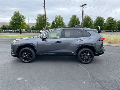 Certified 2024 Toyota RAV4 SE AWD/4WD image 6