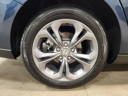 Certified 2024 Honda Accord EX image 25